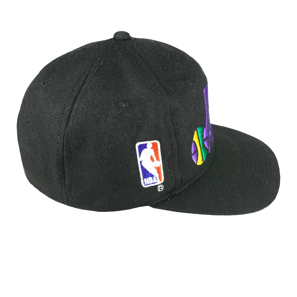NBA - Utah Jazz Big Logo Adjustable Hat 1990s OSFA Vintage Retro Basketball
