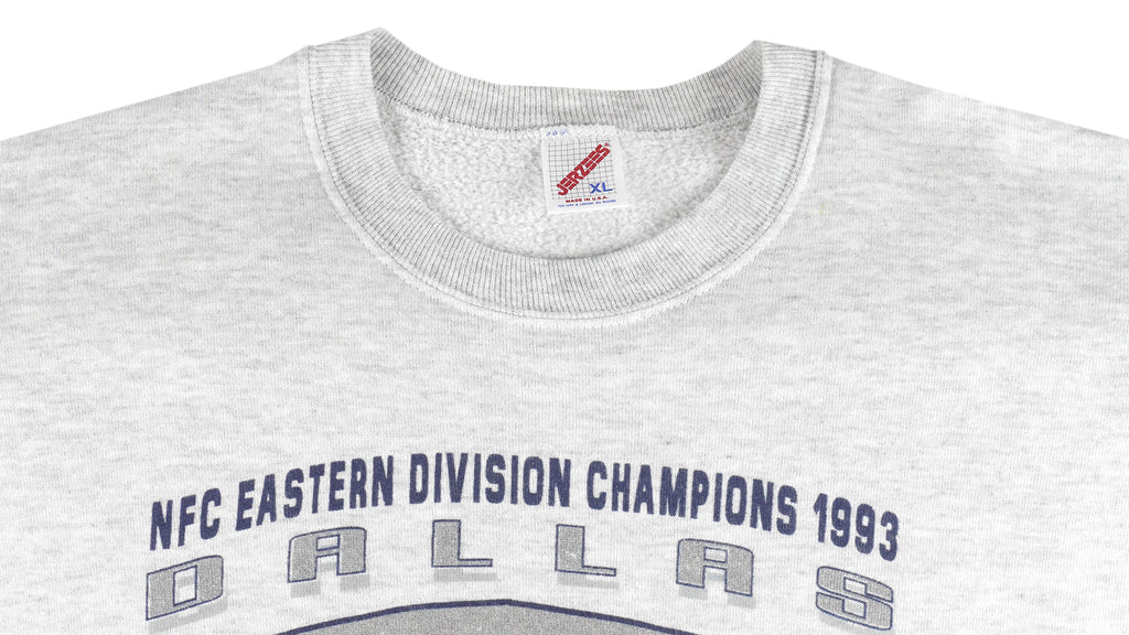 NFL (Jerzees) - Dallas Cowboys Big Logo Sweatshirt 1993 X-Large Vintage Retro Football
