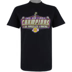 NBA (M&O Knits) - Los Angeles Lakers Spell-Out T-Shirt 2001 Medium Vintage Retro Basketball