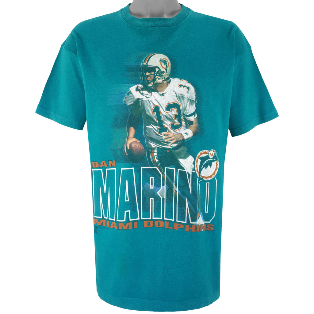 NFL (Salem) - Miami Dolphins, Dan Marino Spell-Out T-Shirt 1995 X-Large Vintage Retro Football