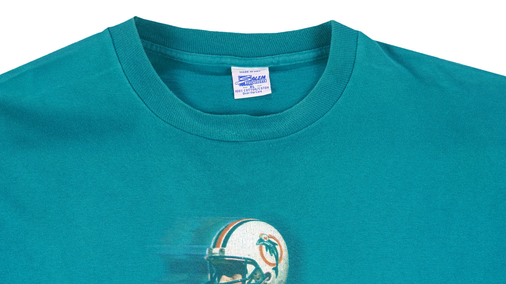 NFL (Salem) - Miami Dolphins, Dan Marino Spell-Out T-Shirt 1995 X-Large Vintage Retro Football
