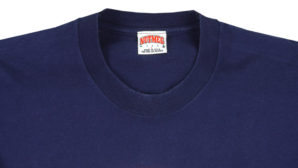 MLB (Nutmeg) - New York Yankees T-Shirt 1990s Large Vintage Retro Baseball