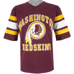 NFL (Logo 7) - Red Washington Redskins Jersey 1990s Medium Vintage Retro Football