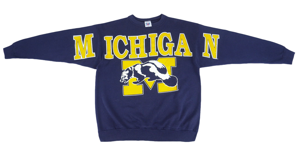 NCAA (TNT) - Michigan Wolverines Big Spell-Out Sweatshirt 1990s XX-Large Vintage Retro College