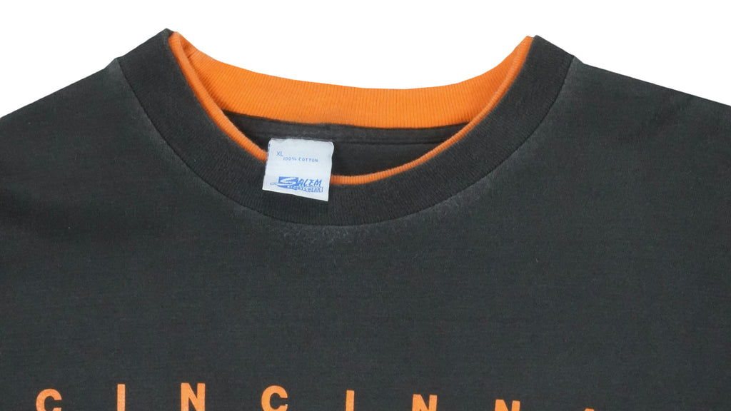 NFL (Salem) - Cincinnati Bengals T-Shirt 1990s X-Large Vintage Retro Football