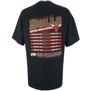NBA (Lee) - Chicago Bulls, Champions T-Shirt 1998 X-Large Vintage Retro Basketball