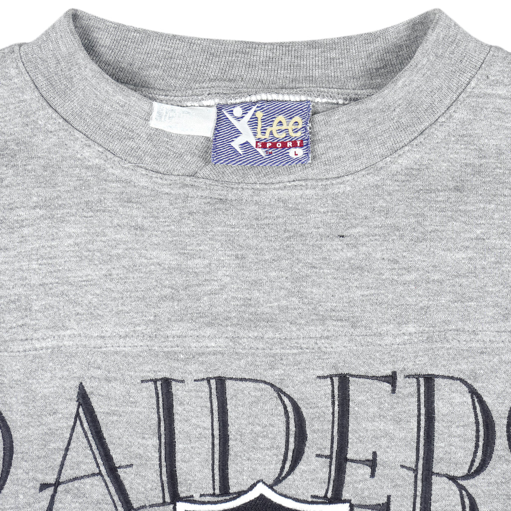 NFL (Lee) - Raiders Big Logo Sweatshirt 1990s Large Vintage Retro Football
