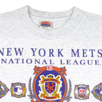 MLB (Nutmeg) - New York Mets Spell-Out T-Shirt 1991 Large Vintage Retro Baseball
