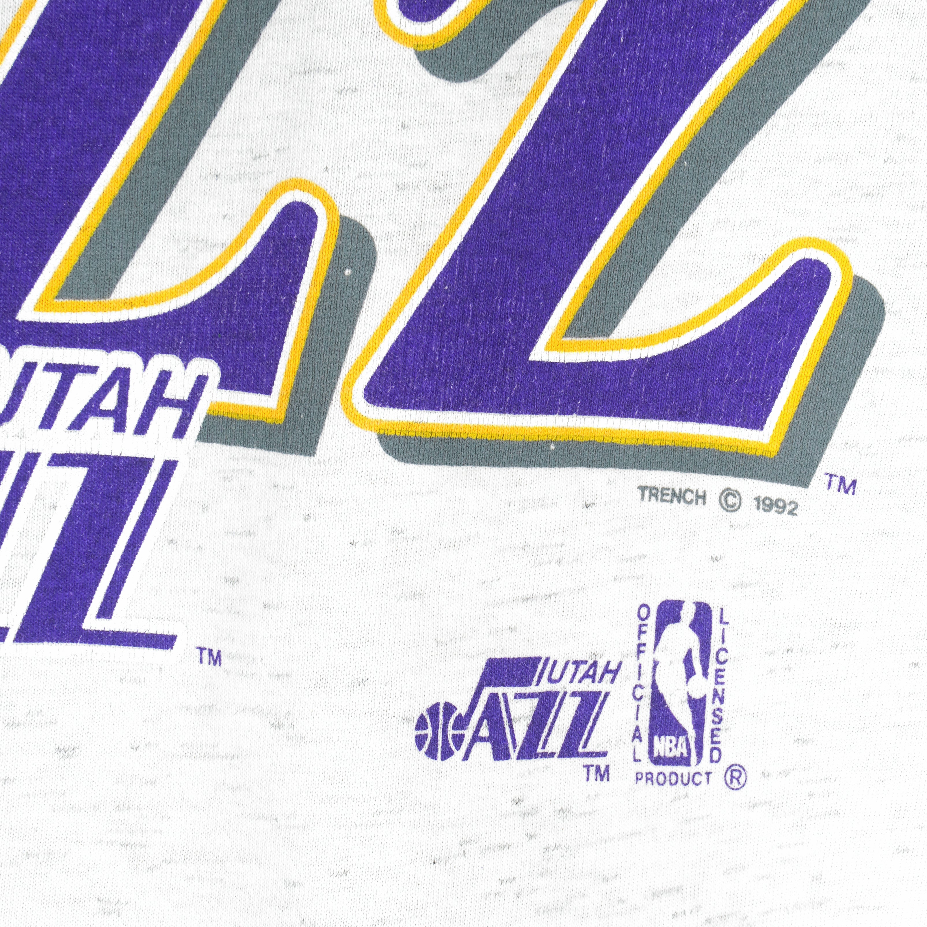 NBA (Trench) - Utah Jazz Big Spell-Out T-Shirt 1992 Large Vintage Retro Basketball