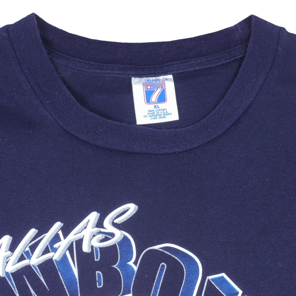 NFL (Logo 7) - Dallas Cowboys Spell-Out T-Shirt 1996 X-Large Vintage Retro Football