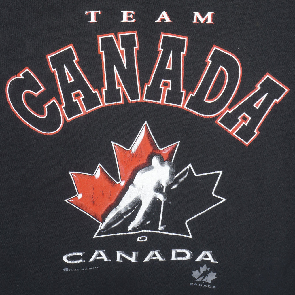 Bulletin - Team Canada Spell-Out T-Shirt 1990s X-Large Vintage Retro Hockey