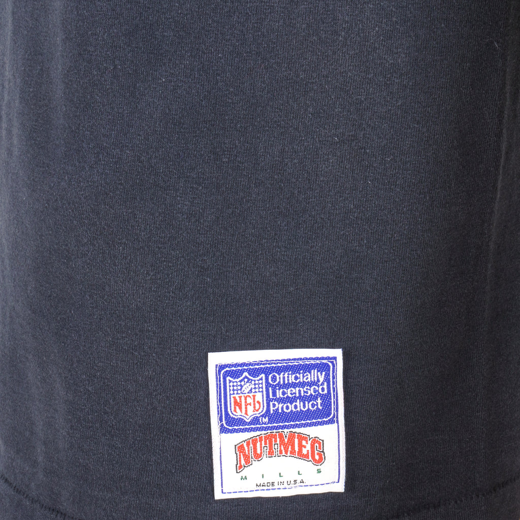 NFL (Nutmeg) - Buffalo Bills Big Logo T-Shirt 1990s Large Vintage Retro Football