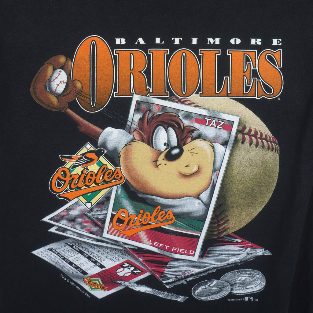 MLB (Hanes) - Baltimore Orioles X Tasmanian Devils T-Shirt 1997 X-Large Vintage Retro Baseball
