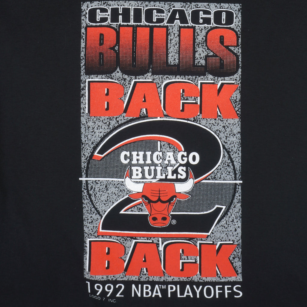 NBA - Chicago Bulls, Back To Back Champions T-Shirt 1992 Large Vintage Retro Basketball