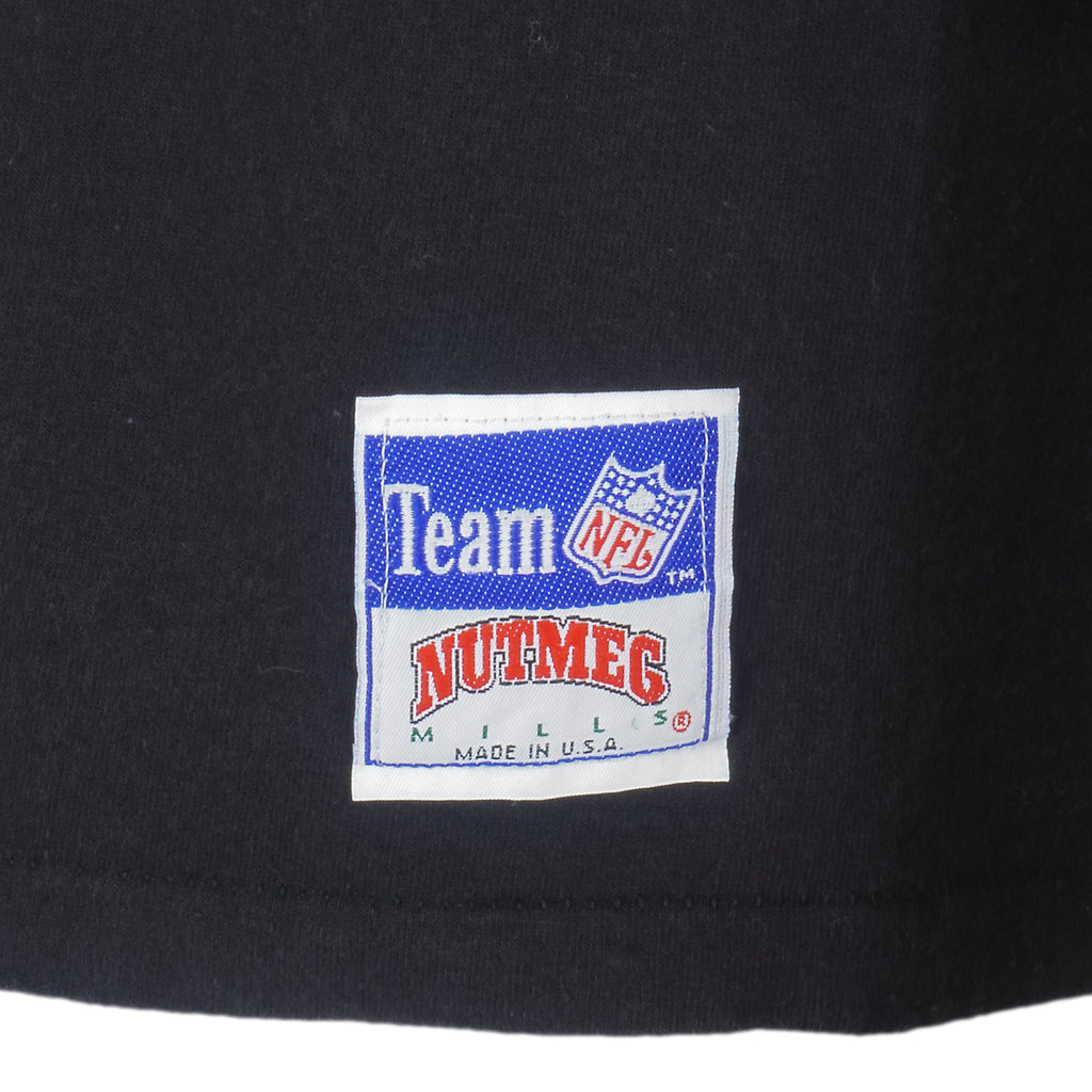 NFL (Nutmeg) - Los Angeles Raiders Embroidered T-Shirt 1990s Medium Vintage Retro Football
