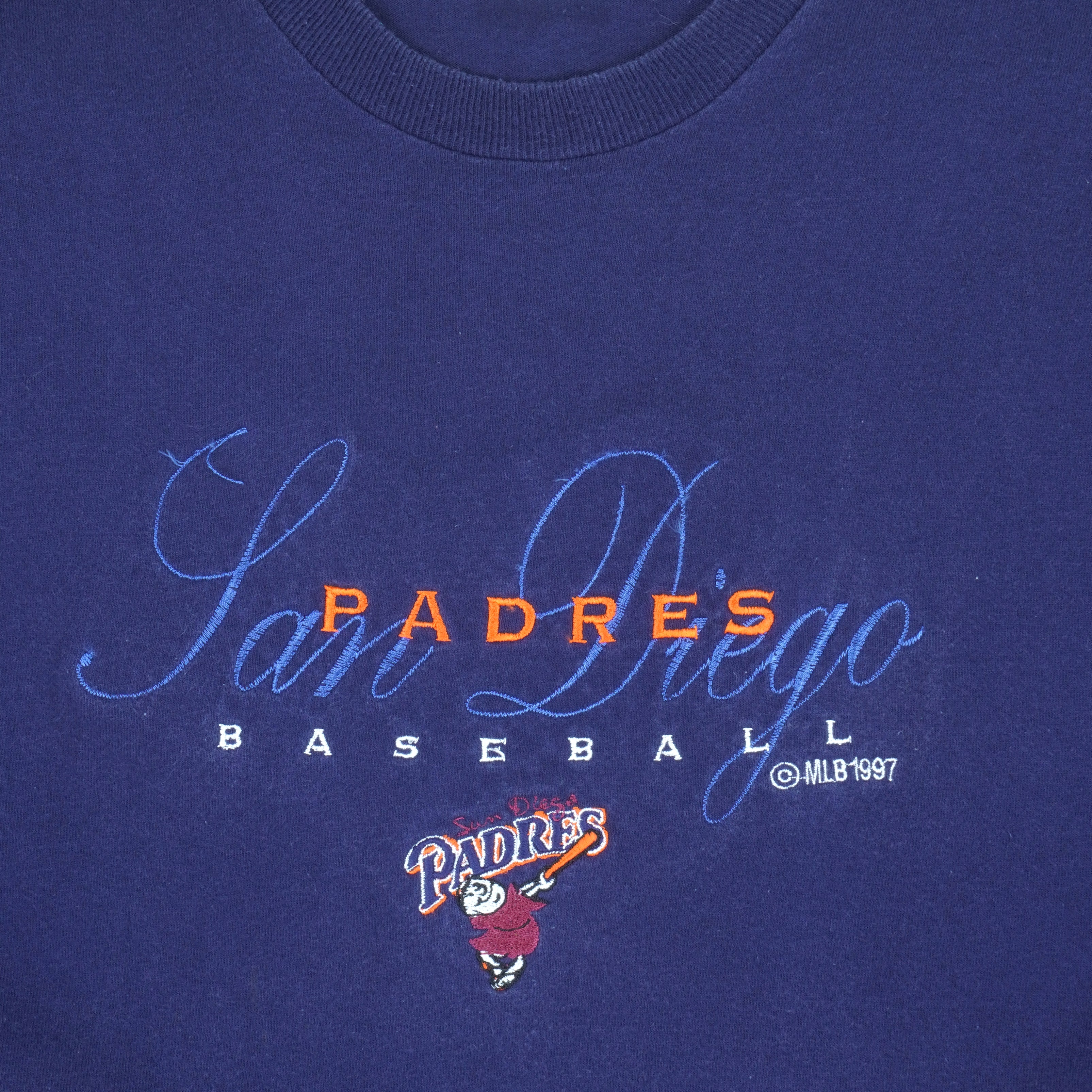 MLB - San Diego Padres Embroidered Single Stitch T-Shirt 1997 Large Vintage Retro Baseball