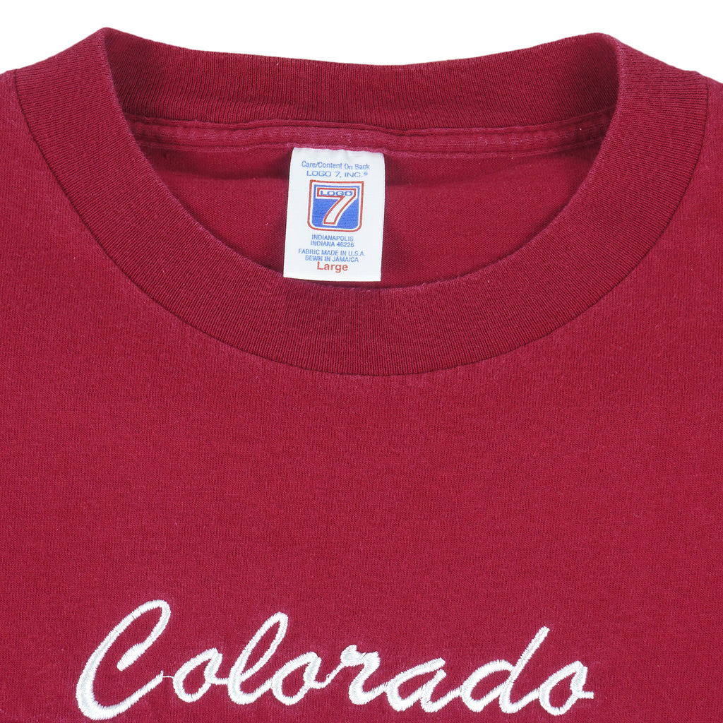 NHL (Logo 7) - Colorado Avalanche Embroidered T-Shirt 1990s Large Vintage Retro Hockey