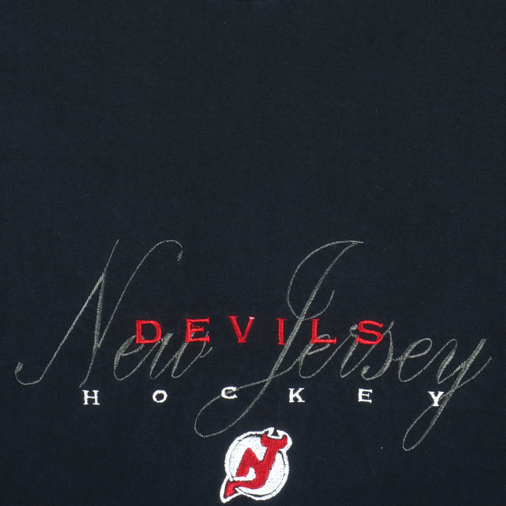 NHL - New Jersey Devils Embroidered Single Stitch T-Shirt 1990s X-Large Vintage Retro Hockey