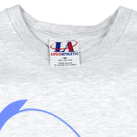 NBA (Logo Athletic) - Cleveland Cavaliers Big Logo T-Shirt 1990s Medium Vintage Retro Basketball