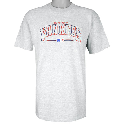 Champion - New York Yankees Embroidered Single Stitch T-Shirt 1990s Large