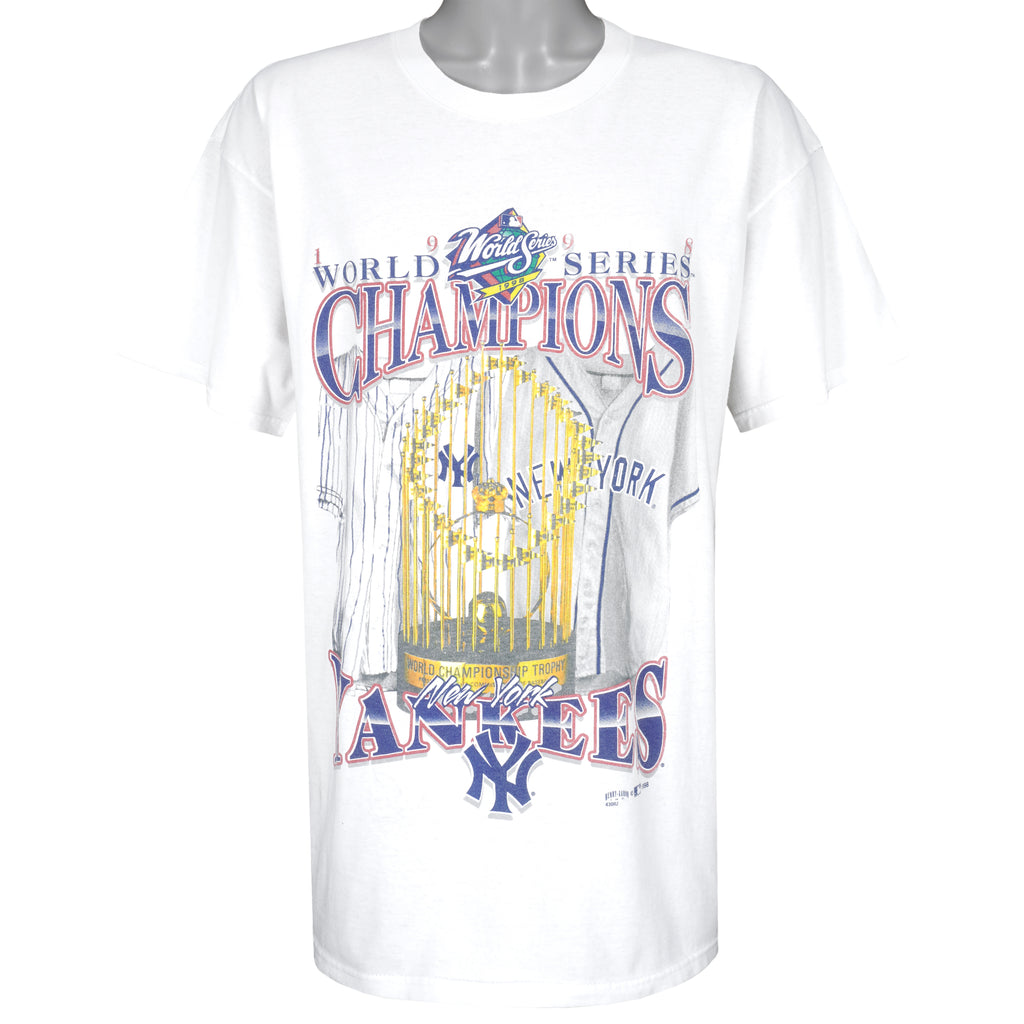 MLB (Delta) - New York Yankees World Series Champions T-Shirt 1998 X-Large Vintage Retro Baseball