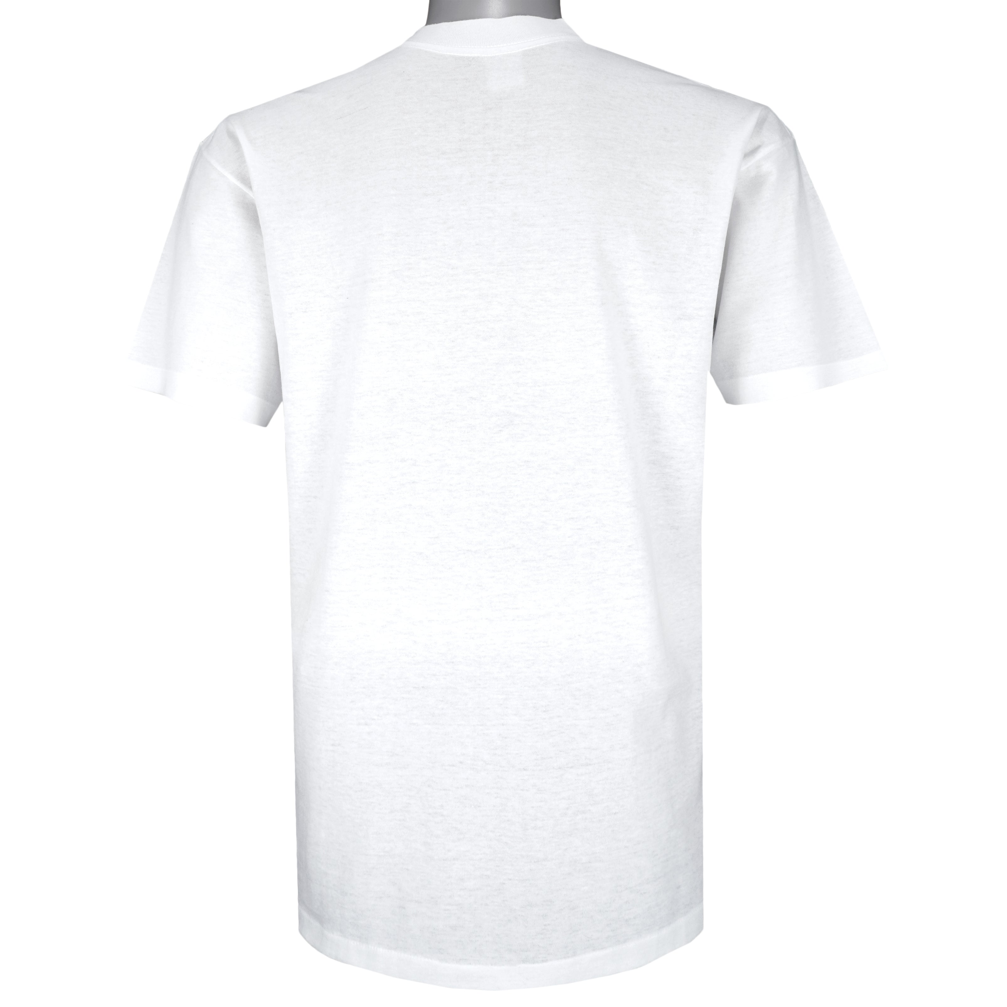 Vintage - Newport Cigarette Single Stitch T-Shirt 1990s Medium Vintage Retro