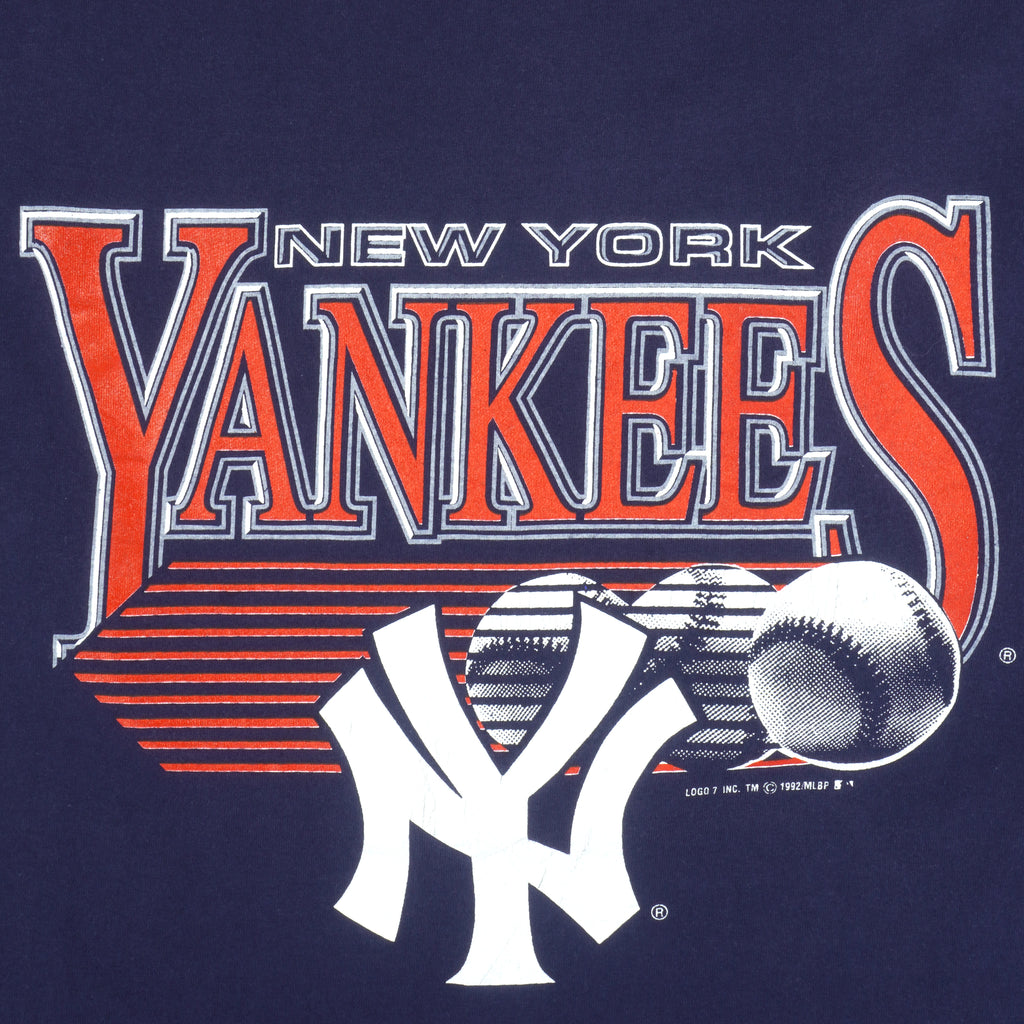 MLB (Logo 7) - New York Yankees Single Stitch T-Shirt 1992 Large Vintage Retro Baseball