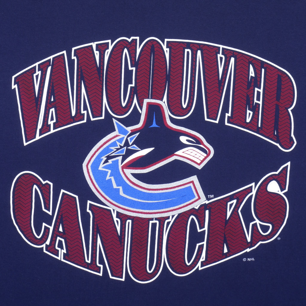 Starter - Vancouver Canucks Big Logo T-Shirt 1990s X-Large Vintage Retro Hockey