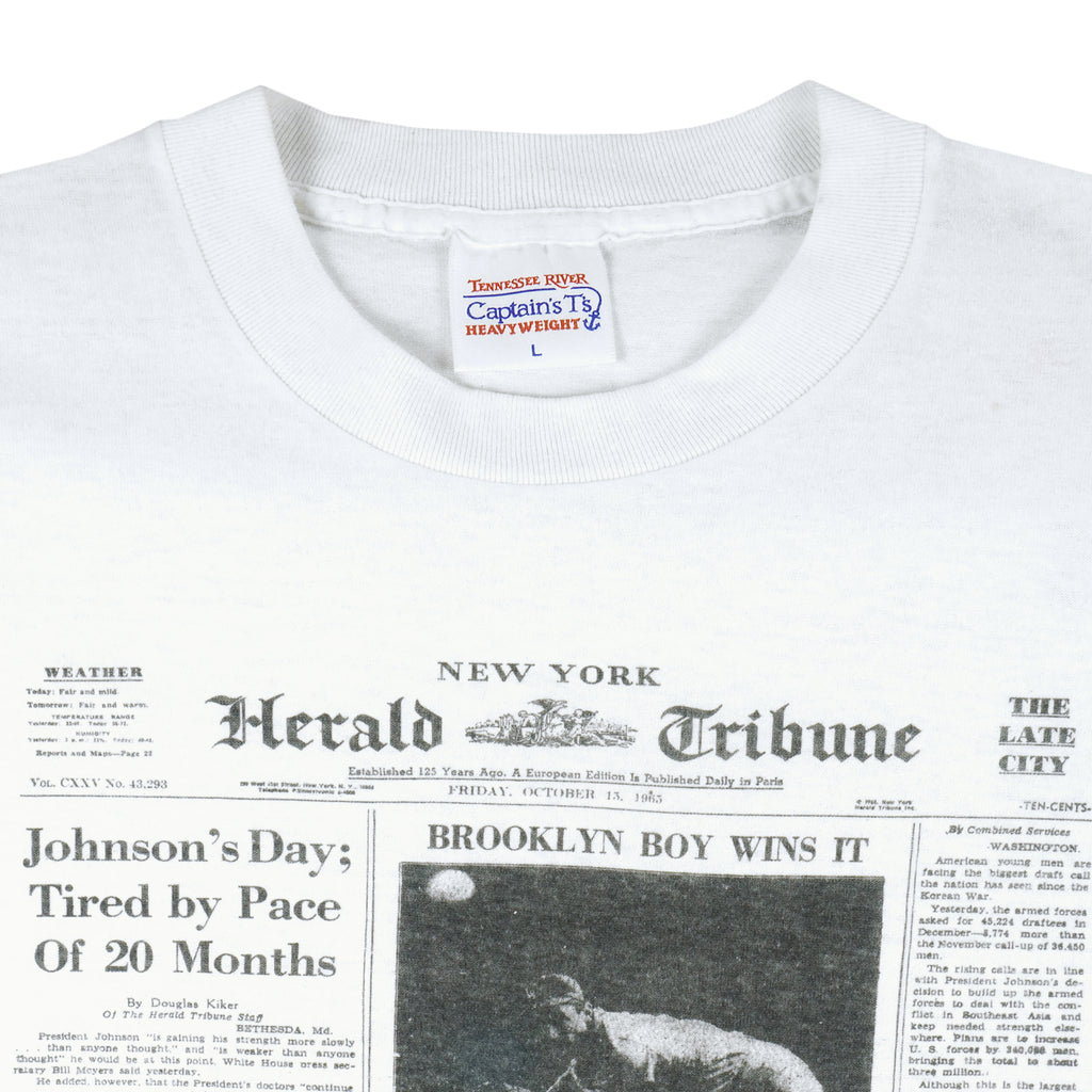 Vintage (Tennessee River) - New York Single Stitch T-Shirt 1990s Large Vintage Retro