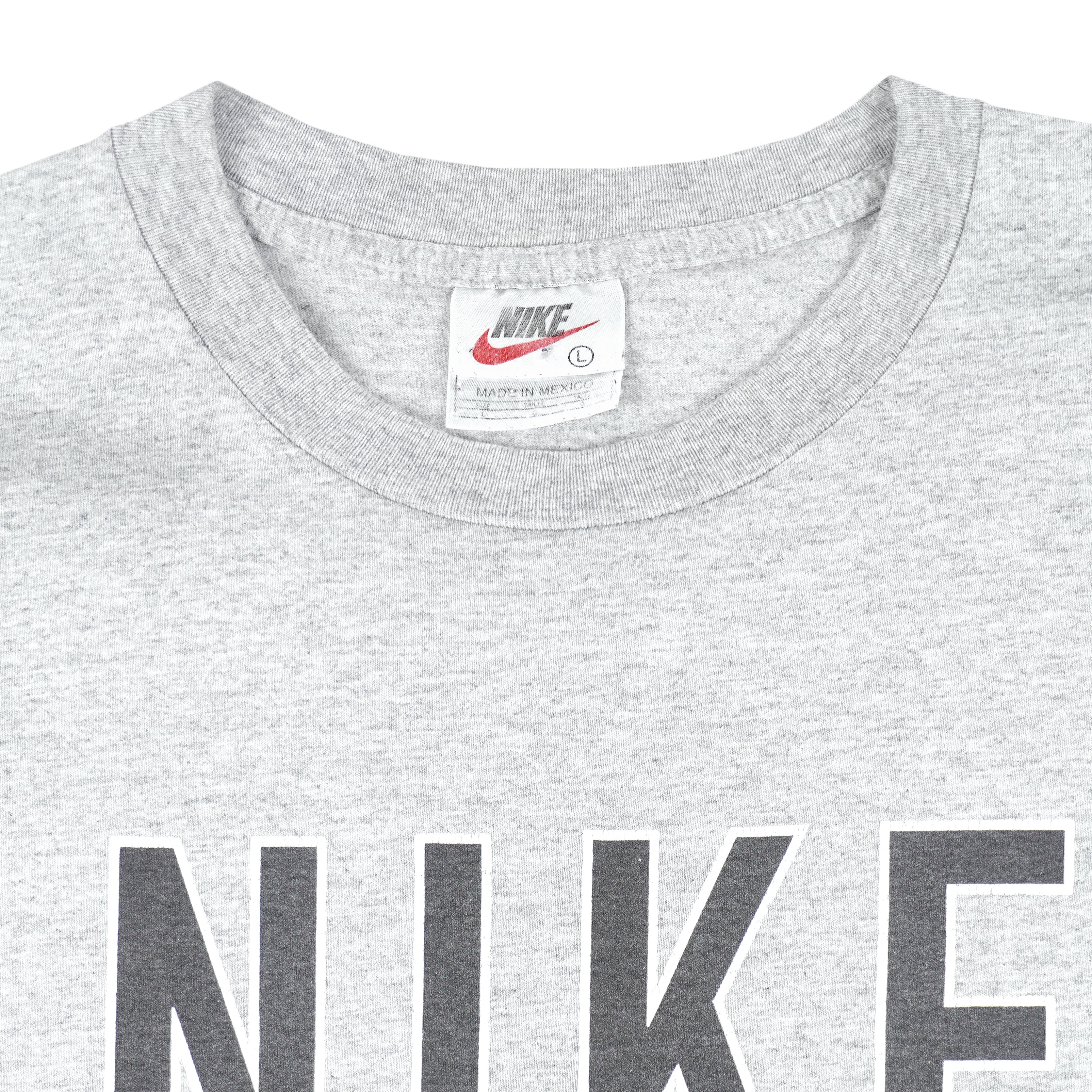 Nike - Grey Tag Nike Soccer T-Shirt 1990s Large Vintage Retro Football
