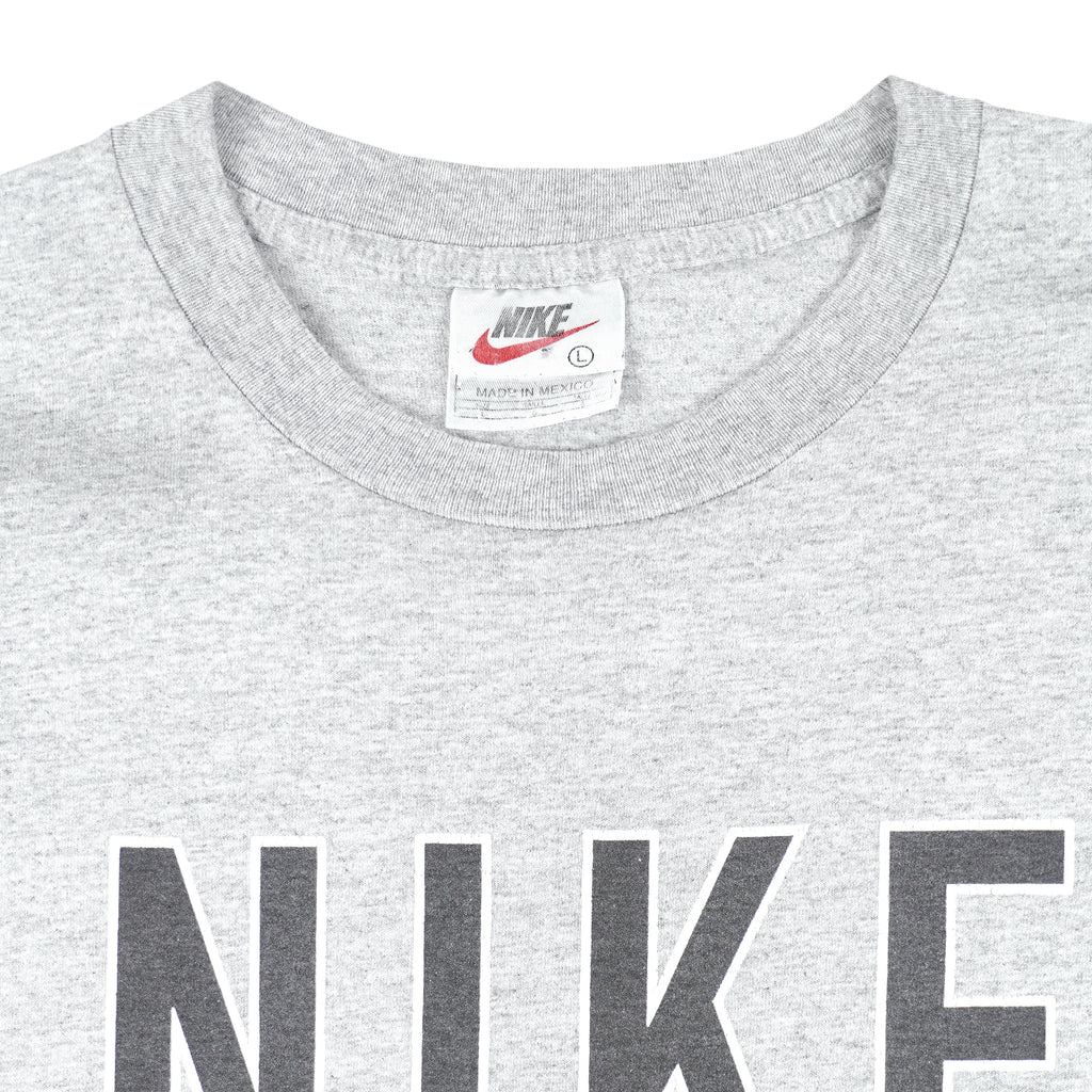 Nike - Grey Tag Nike Soccer T-Shirt 1990s Large Vintage Retro Football