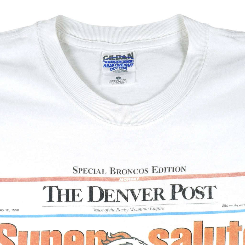 NFL (Gildan) - The Denver Post Front Page T-Shirt 1998 Large Vintage Retro Football