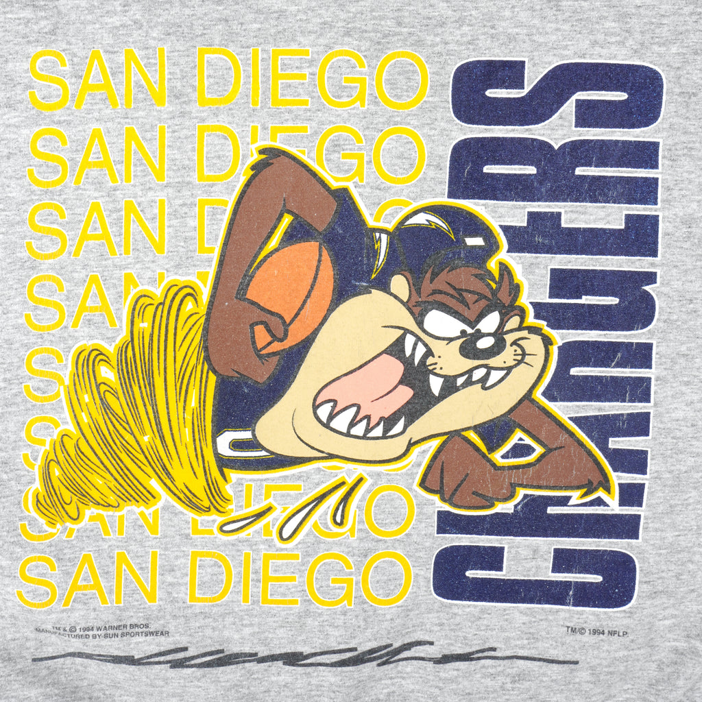 NFL (Sun) - San Diego Chargers X Tasmanian Devil Crew Neck Sweatshirt 1994 Large Vintage Retro Football 