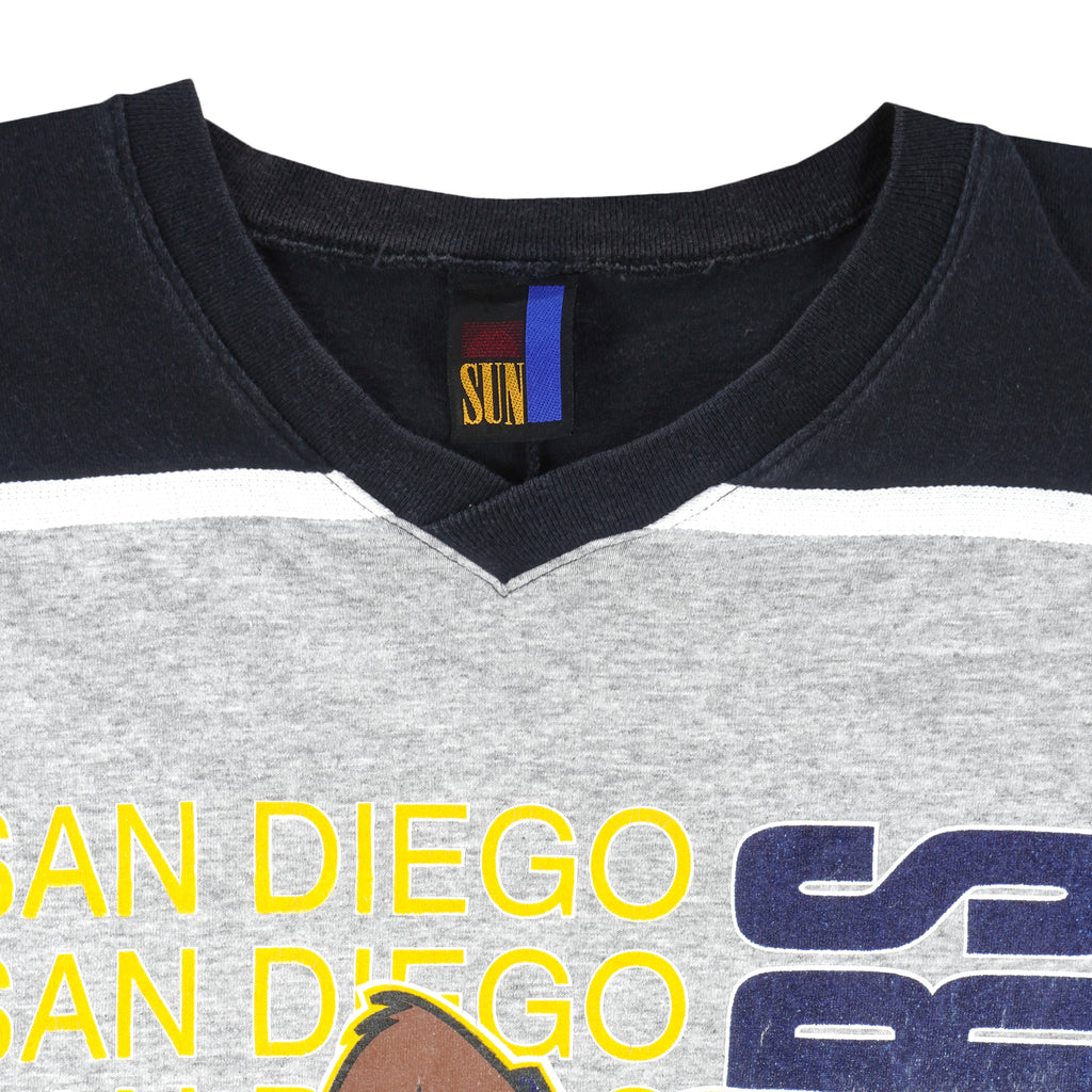 NFL (Sun) - San Diego Chargers X Tasmanian Devil Crew Neck Sweatshirt 1994 Large Vintage Retro Football 