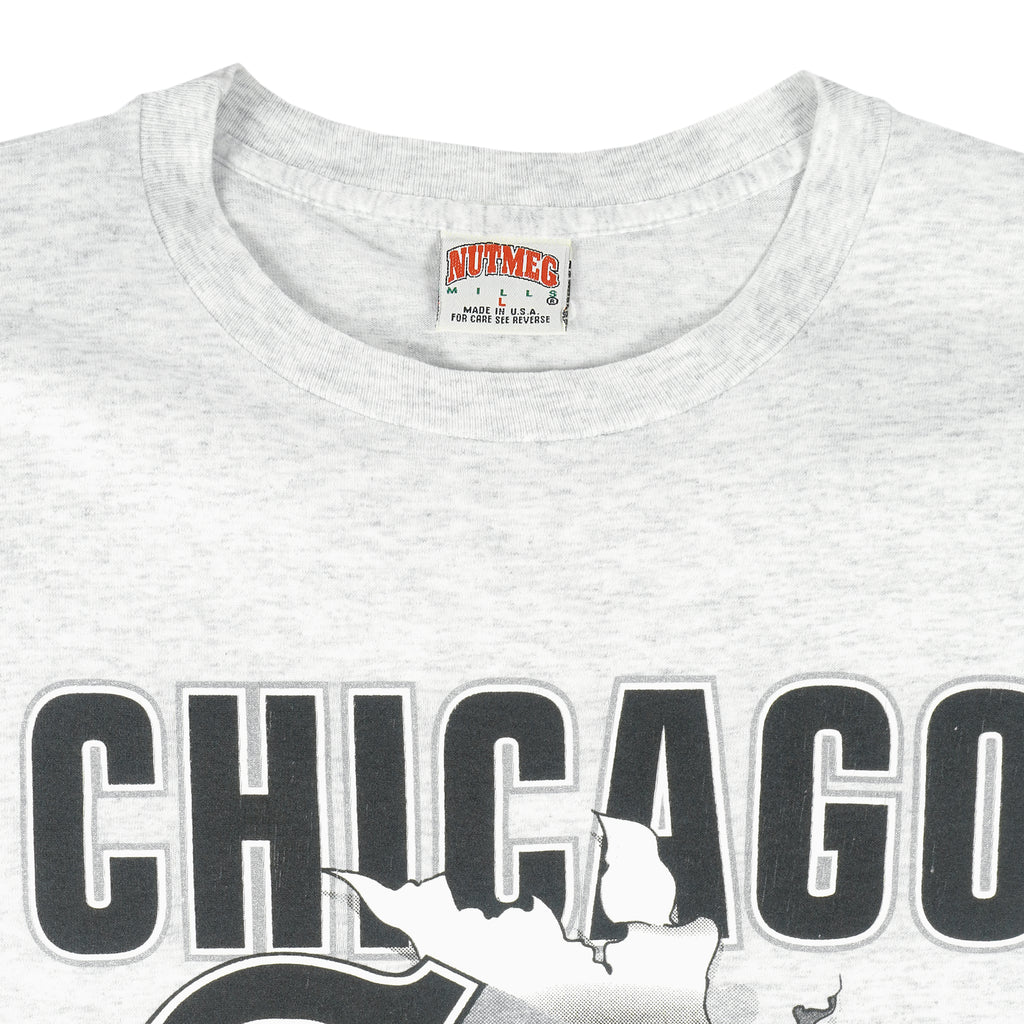 MLB (Nutmeg) - Chicago White Sox Breakout T-Shirt 1990s Large Vintage Retro Baseball
