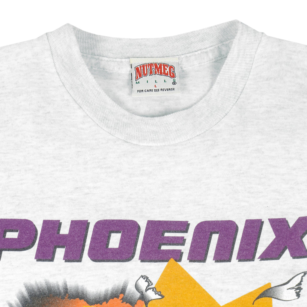 NBA (Nutmeg) - Grey Phoenix Suns T-Shirt 1990s Large Vintage Retro Basketball