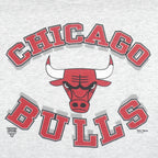 NBA (Hanes) - Chicago Bulls Big Logo Crew Neck Sweatshirt 1990s Medium Vintage Retro Basketball