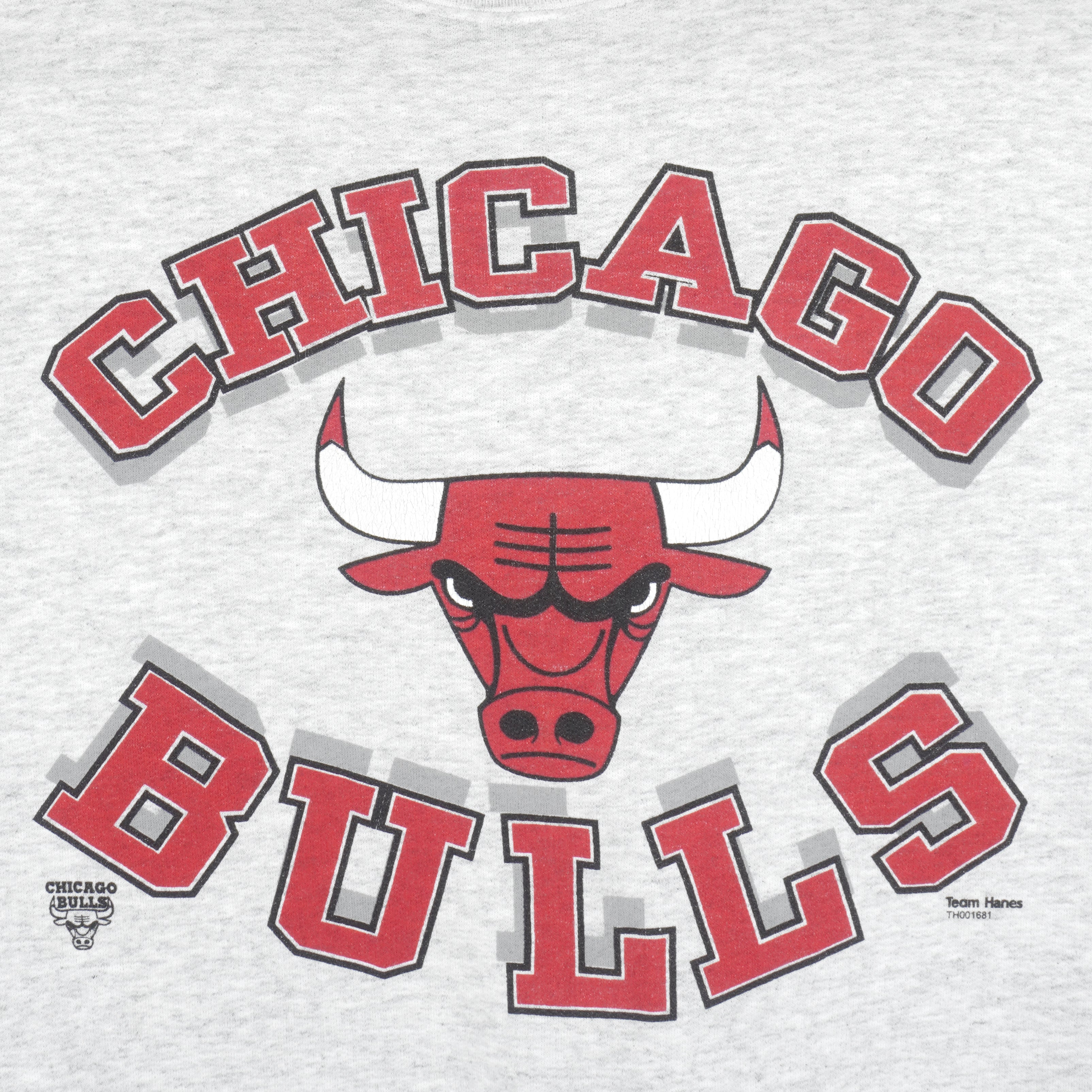 NBA (Hanes) - Chicago Bulls Big Logo Crew Neck Sweatshirt 1990s Medium Vintage Retro Basketball