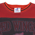 NHL (Logo Athletic) - Detroit Red Wings Crew Neck Sweatshirt 1990s X-Large Vintage Retro Hockey