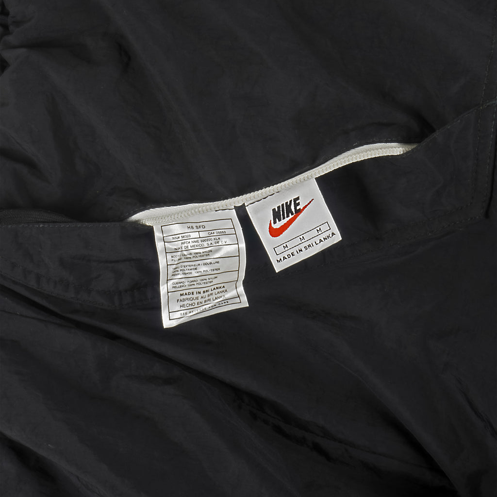 Nike - Black & White Big Logo Reversible Windbreaker 1990s Medium Vintage Retro
