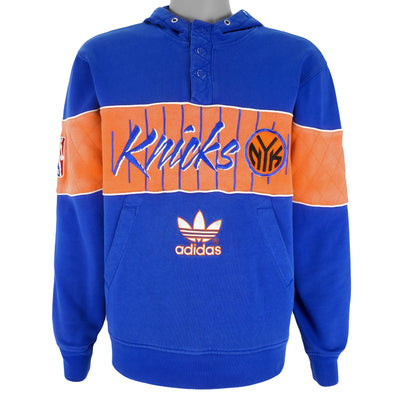 Adidas - New York Knicks Hooded Sweatshirt 1990s Medium