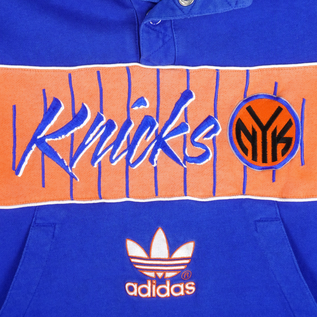Adidas - New York Knicks Blue Hooded Sweatshirt 1990s Medium Vintage Retro Basketball