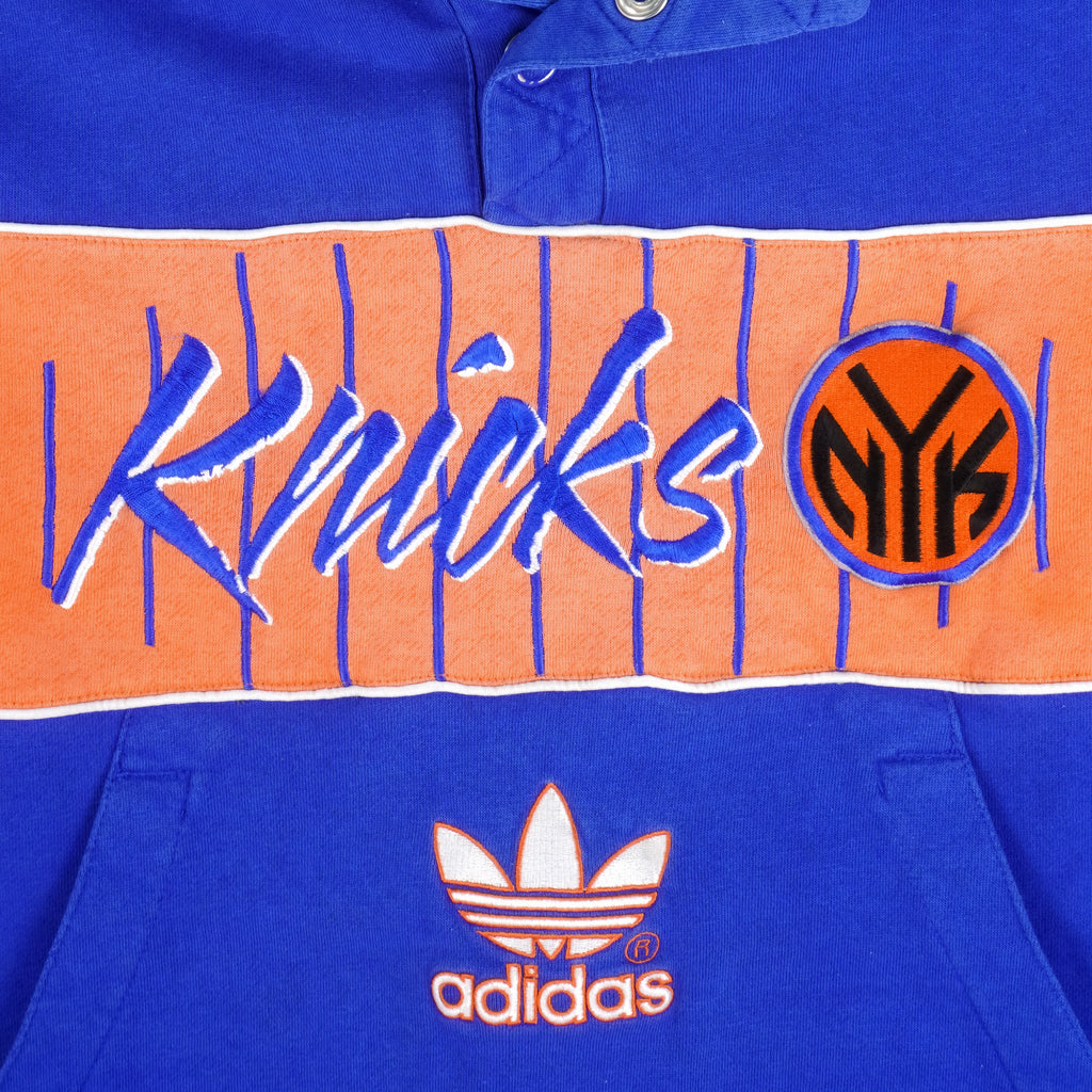 Adidas - New York Knicks Blue Hooded Sweatshirt 1990s Medium Vintage Retro Basketball