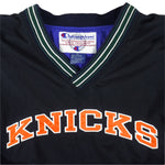 Champion - New York Knicks Pullover Windbreaker 1990s X-Large Vintage Retro Basketball