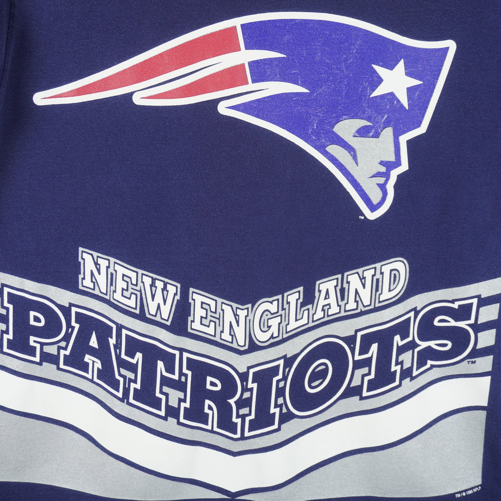 NFL - New England Patriots Big Logo Jersey 1995 Large Vintage Retro Football