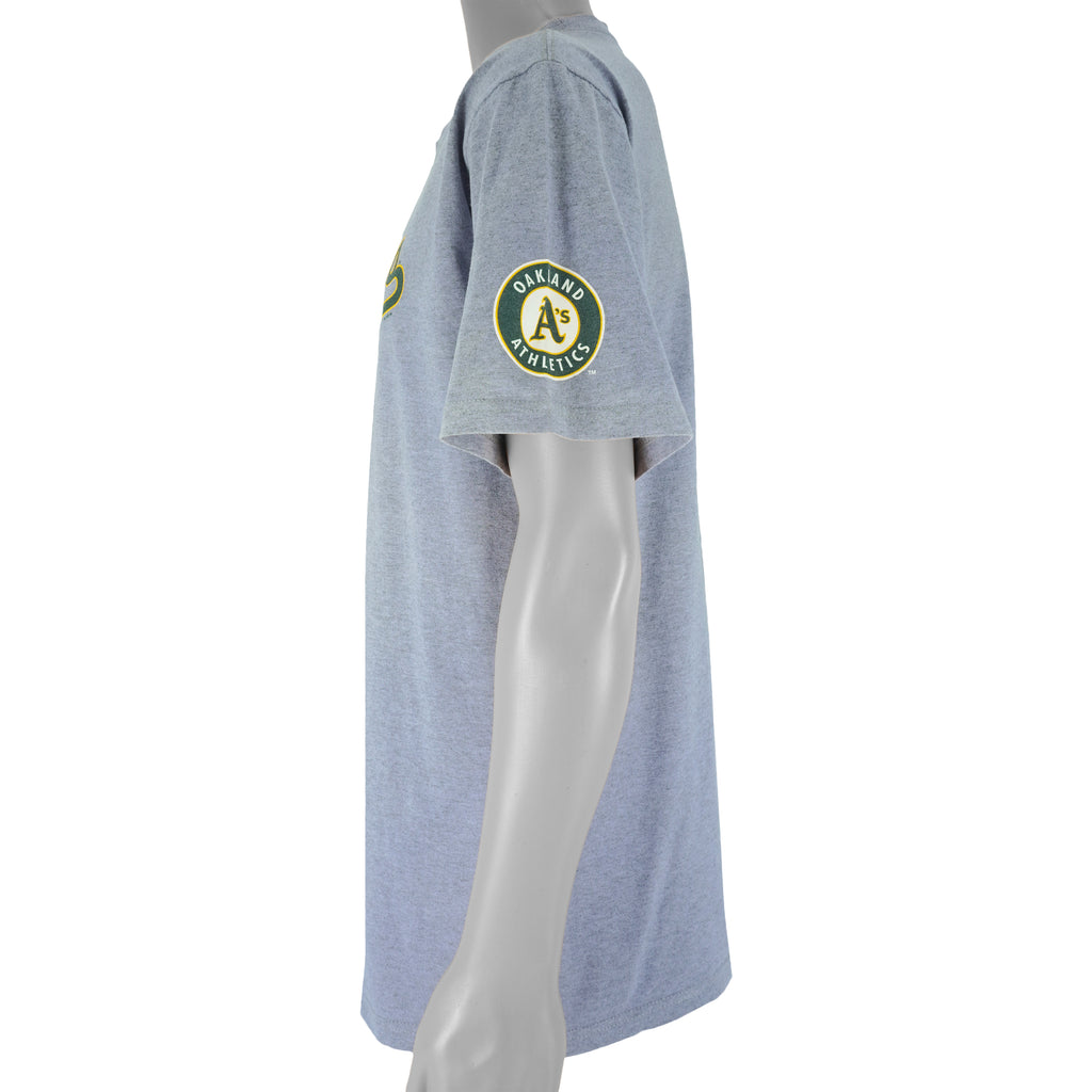 Nike - Oakland Athletics Spell-Out T-Shirt 2006 Medium Vintage Retro Baseball