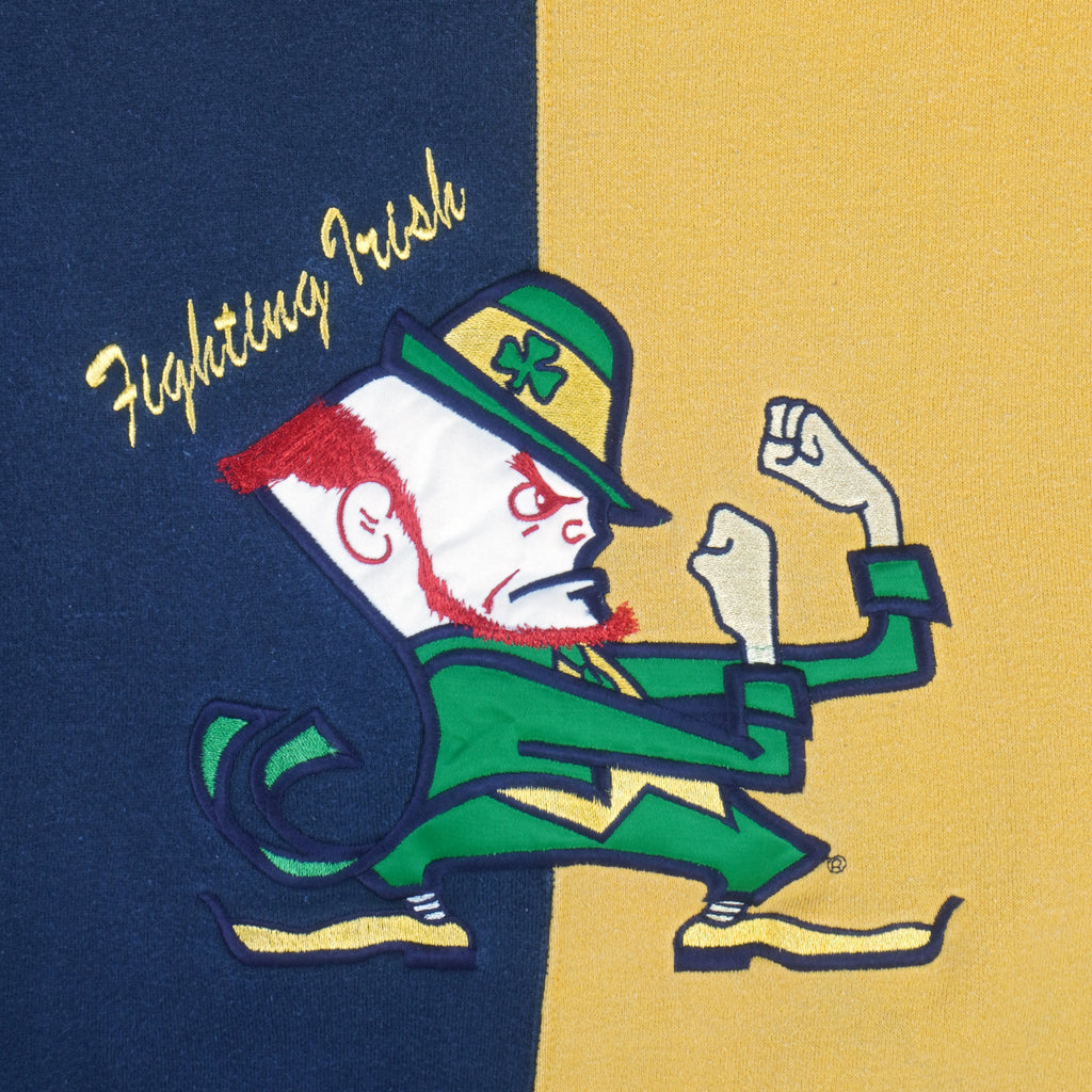 NCAA - Notre Dame Fighting Irish Embroidered Sweatshirt 1990s Medium Vintage Retro
