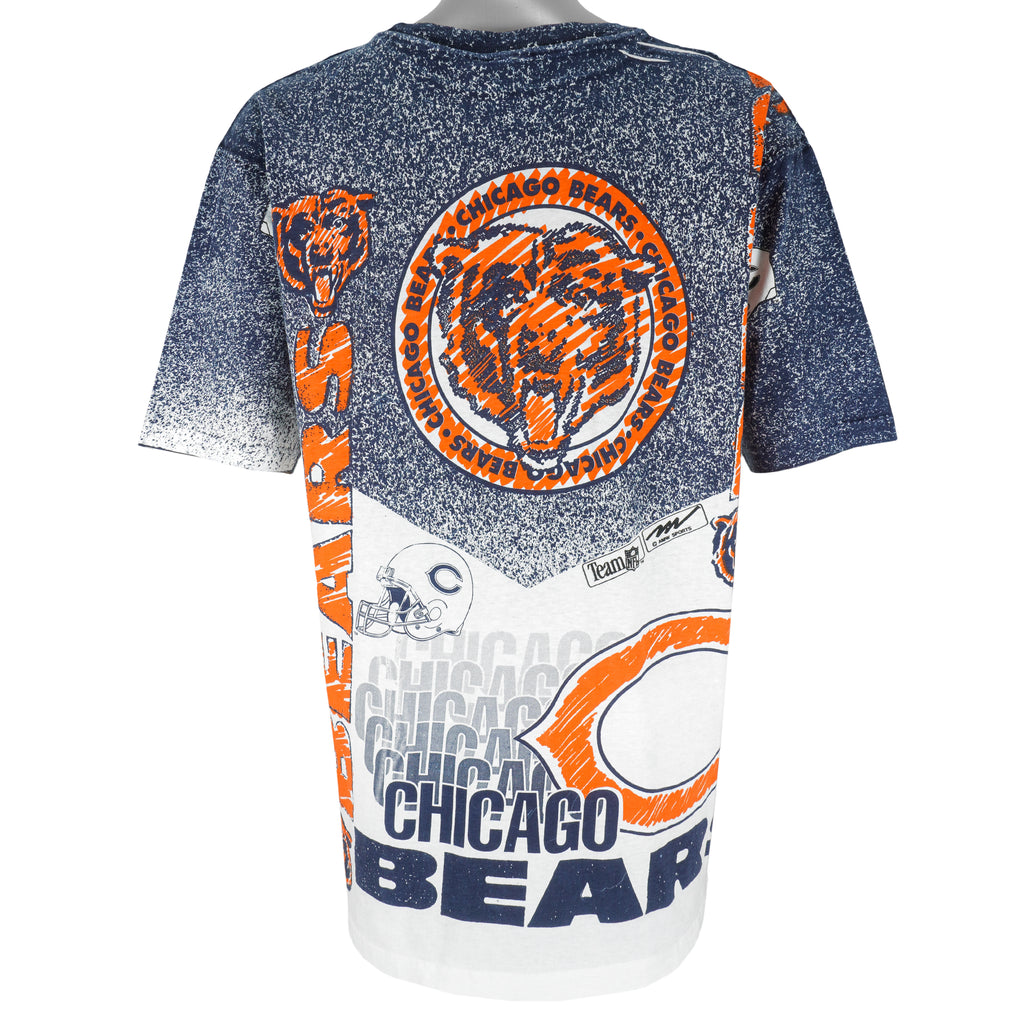 NFL (Magic Johnson Ts) - Chicago Bears All Over Prints T-Shirt 1990s Medium Vintage Retro Football
