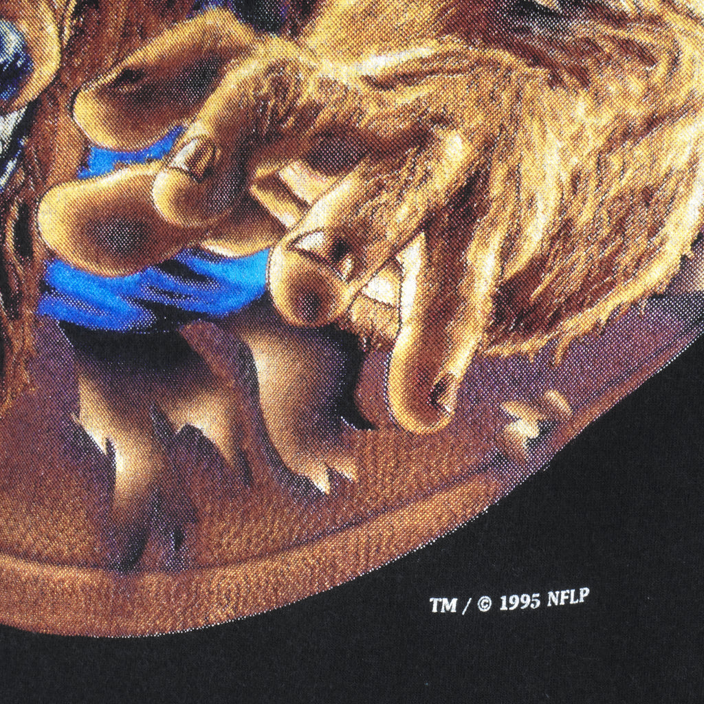 NFL (Nutmeg) - Buffalo Bills Ball Breakout T-Shirt 1995 Large Vintage Retro Football