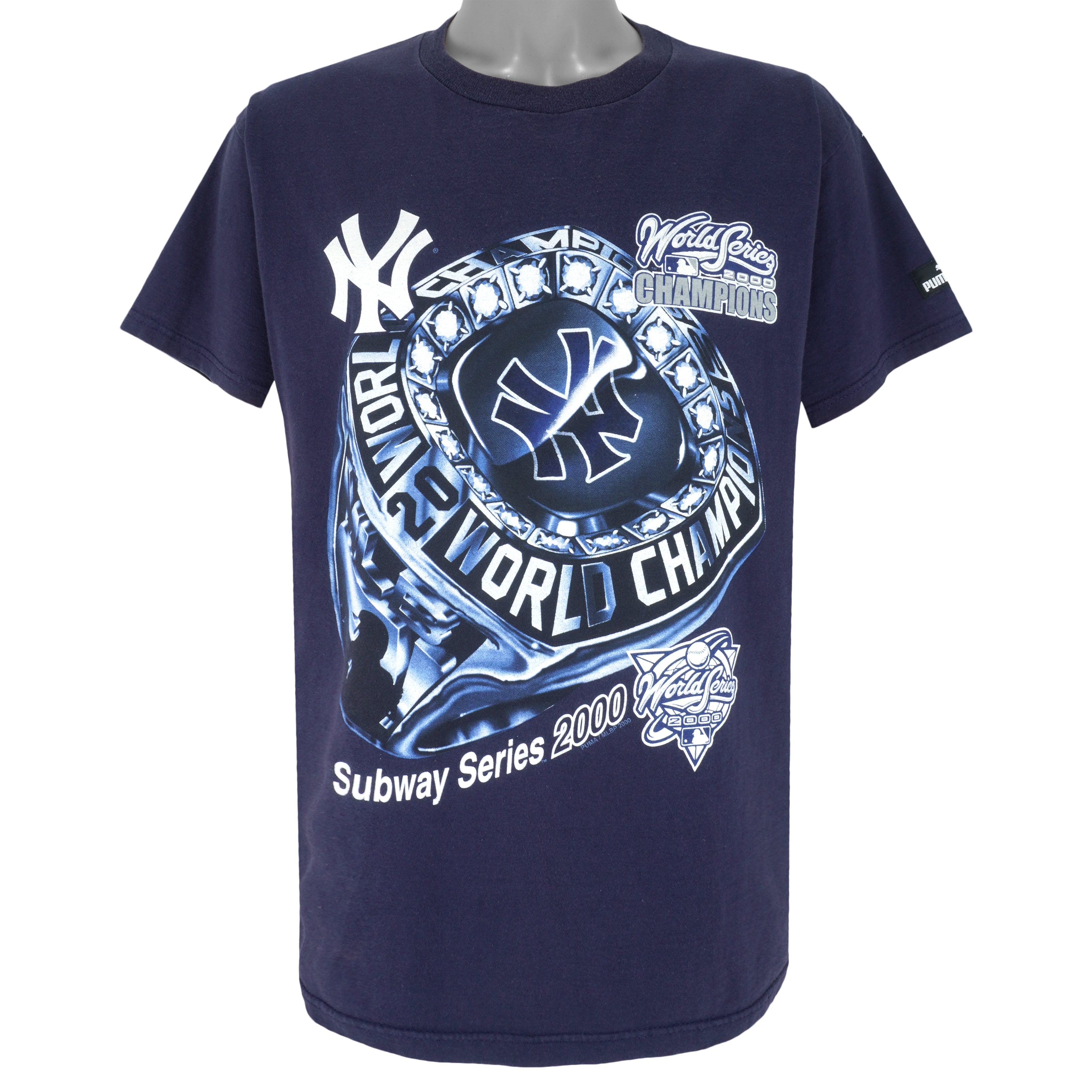 MLB (Puma) - New York Yankees, World Series Champions T-Shirt 2000 Medium Vintage Retro Baseball